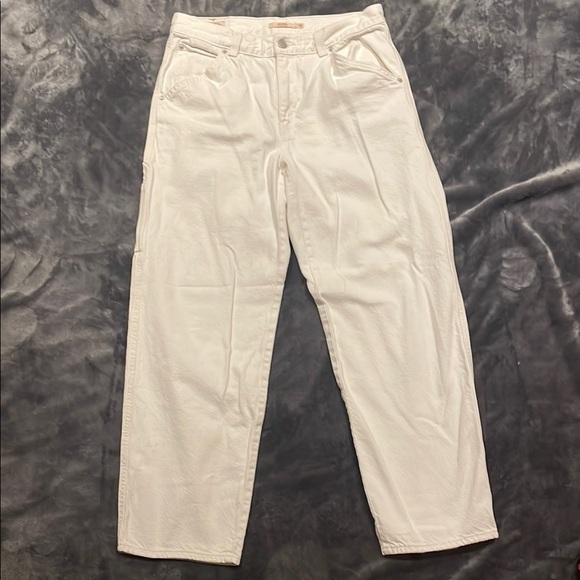 🌸Levi’s baggy jeans🌸 - Picture 7 of 9